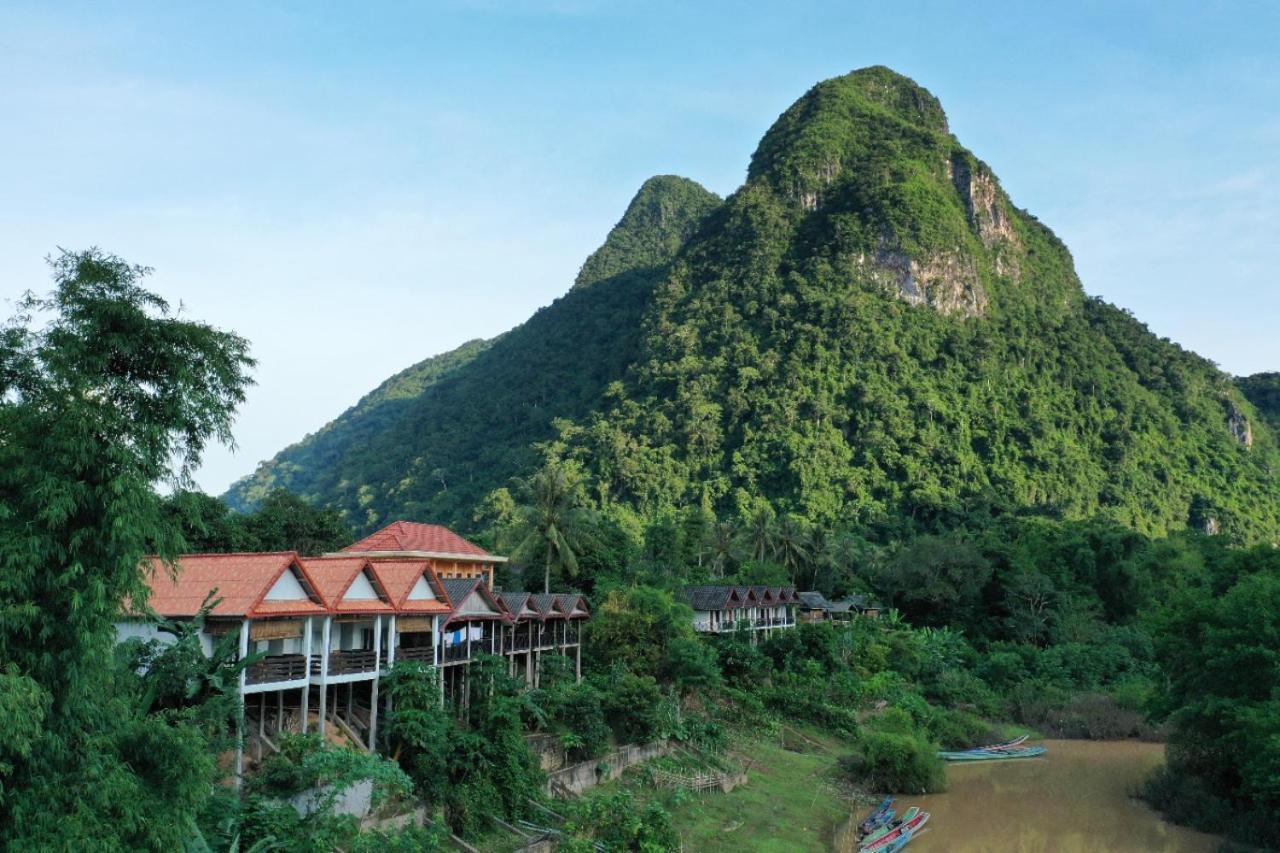 Pdv Guesthouse Muang Ngoi Esterno foto