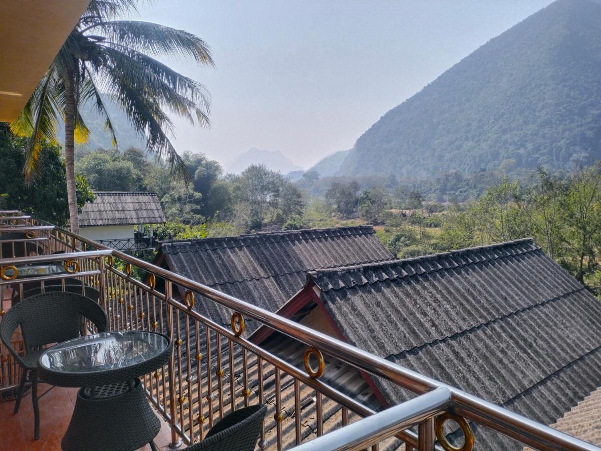 Pdv Guesthouse Muang Ngoi Esterno foto